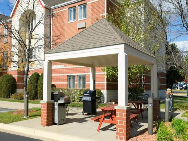 Mainstay Suites Northbrook Wheeling Bagian luar foto