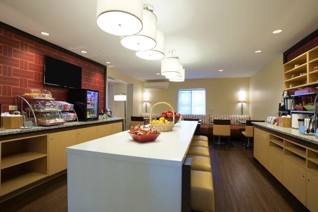 Mainstay Suites Northbrook Wheeling Bagian luar foto