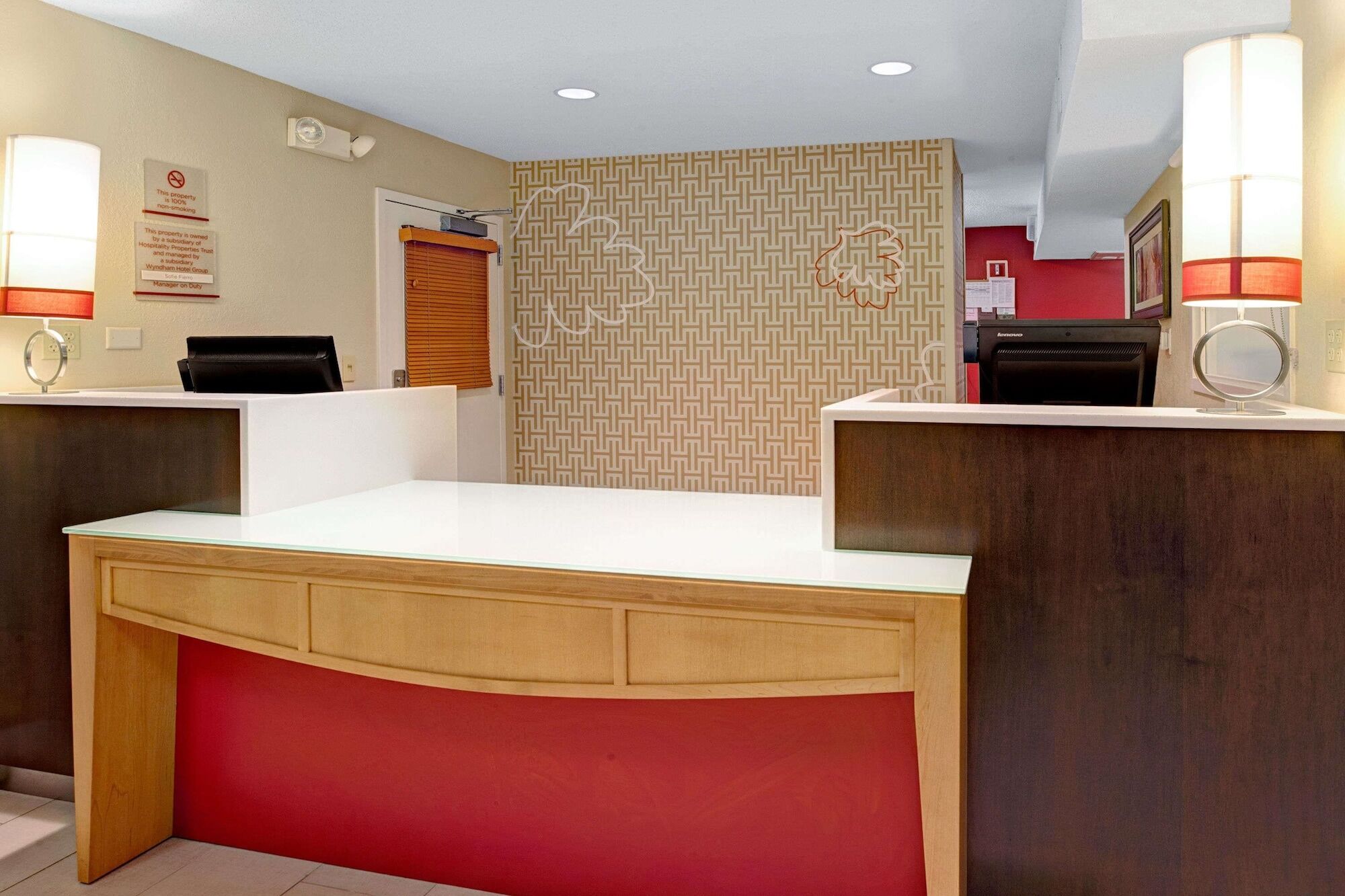 Mainstay Suites Northbrook Wheeling Bagian luar foto
